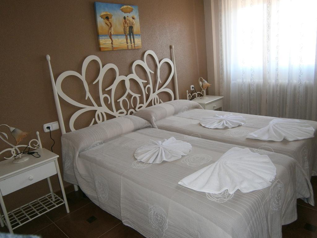 APARTAMENTO Pensión La Vía Láctea Frómista Quarto foto